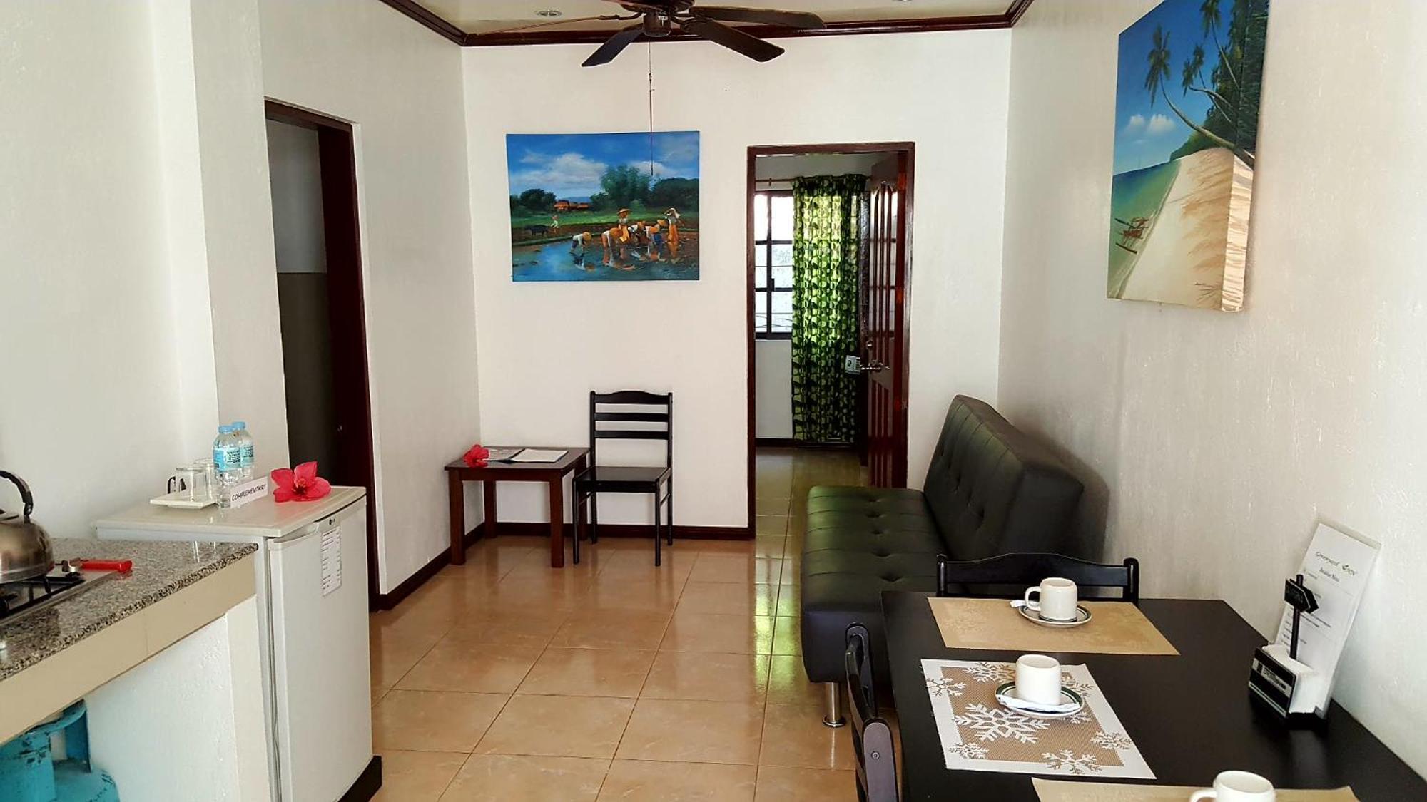 Greenyard Inn Manoc-Manoc Habitación foto